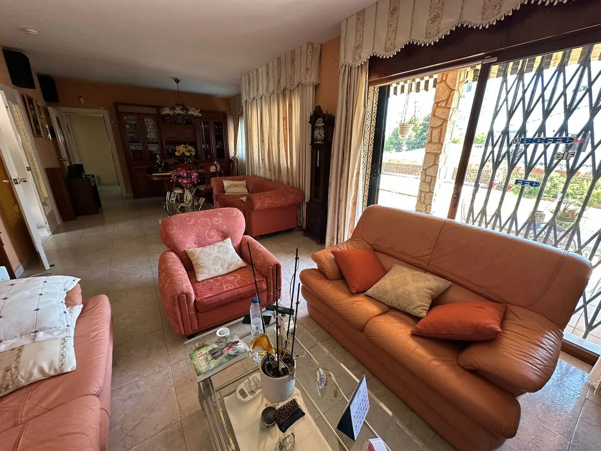 0af81147-7c7a-49d9-8a9e-00f609d55af5