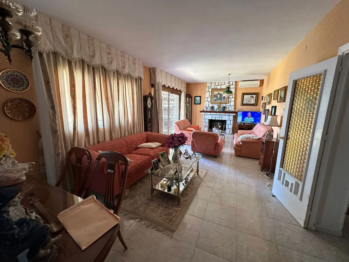 1cd53e3e-de11-4fee-846e-dacc817f4da7