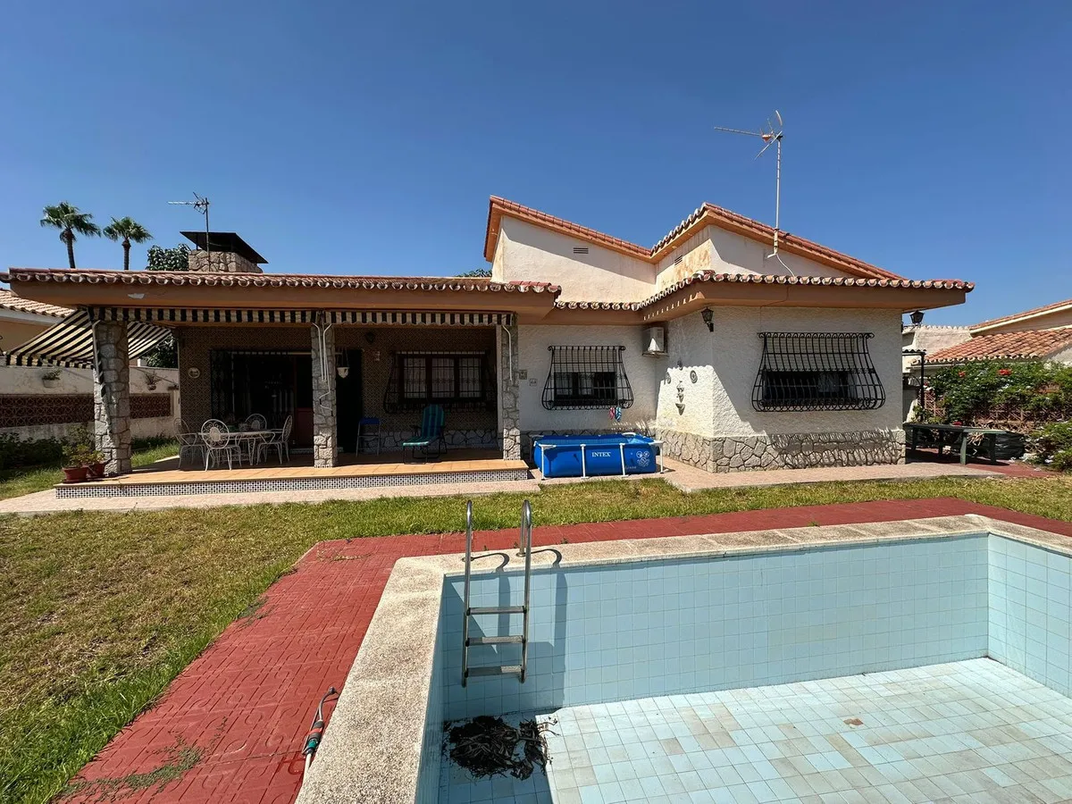 aa044a01-a79a-425d-beb9-54d7bcb98d53