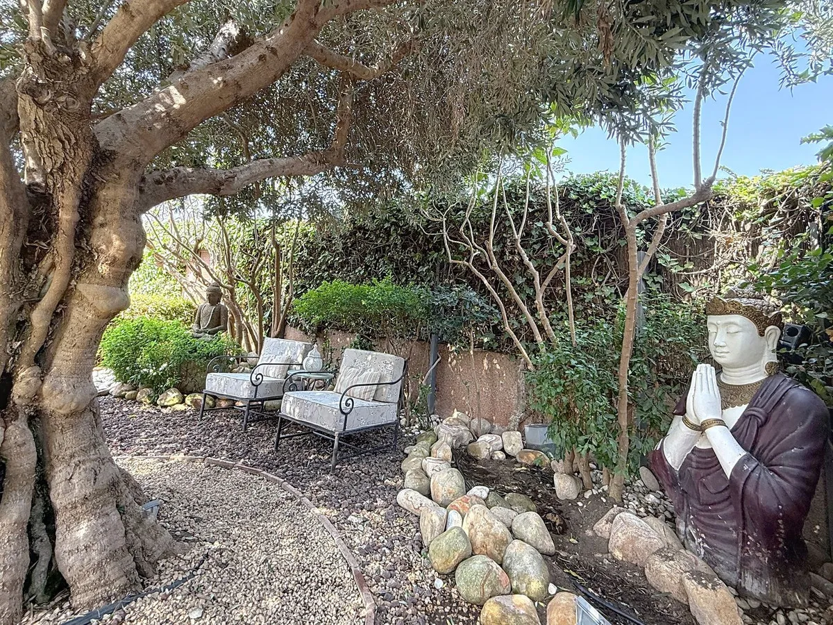 39c2d1e1-9493-44b8-89b4-887fa143f859