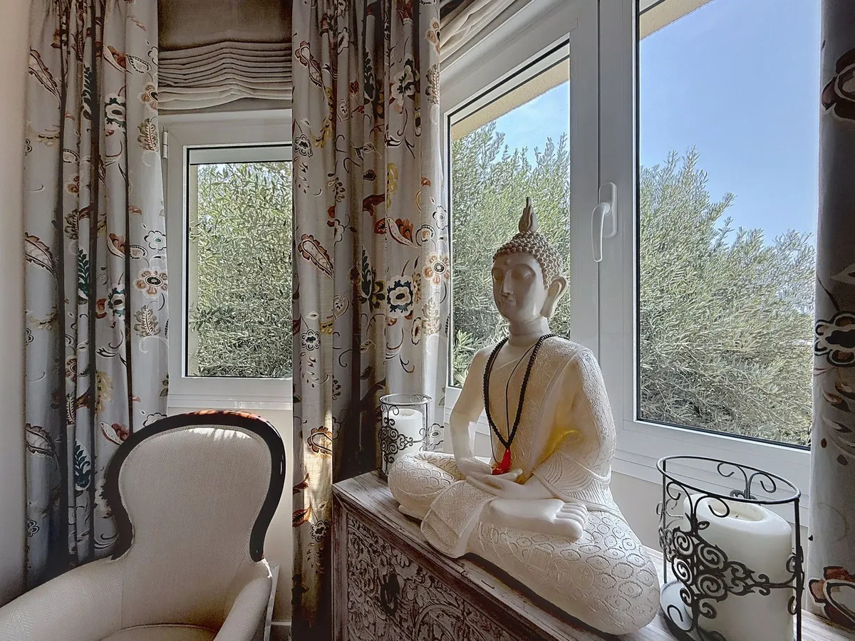 9130f7c9-f8a8-4829-8170-396ca7b6ec82