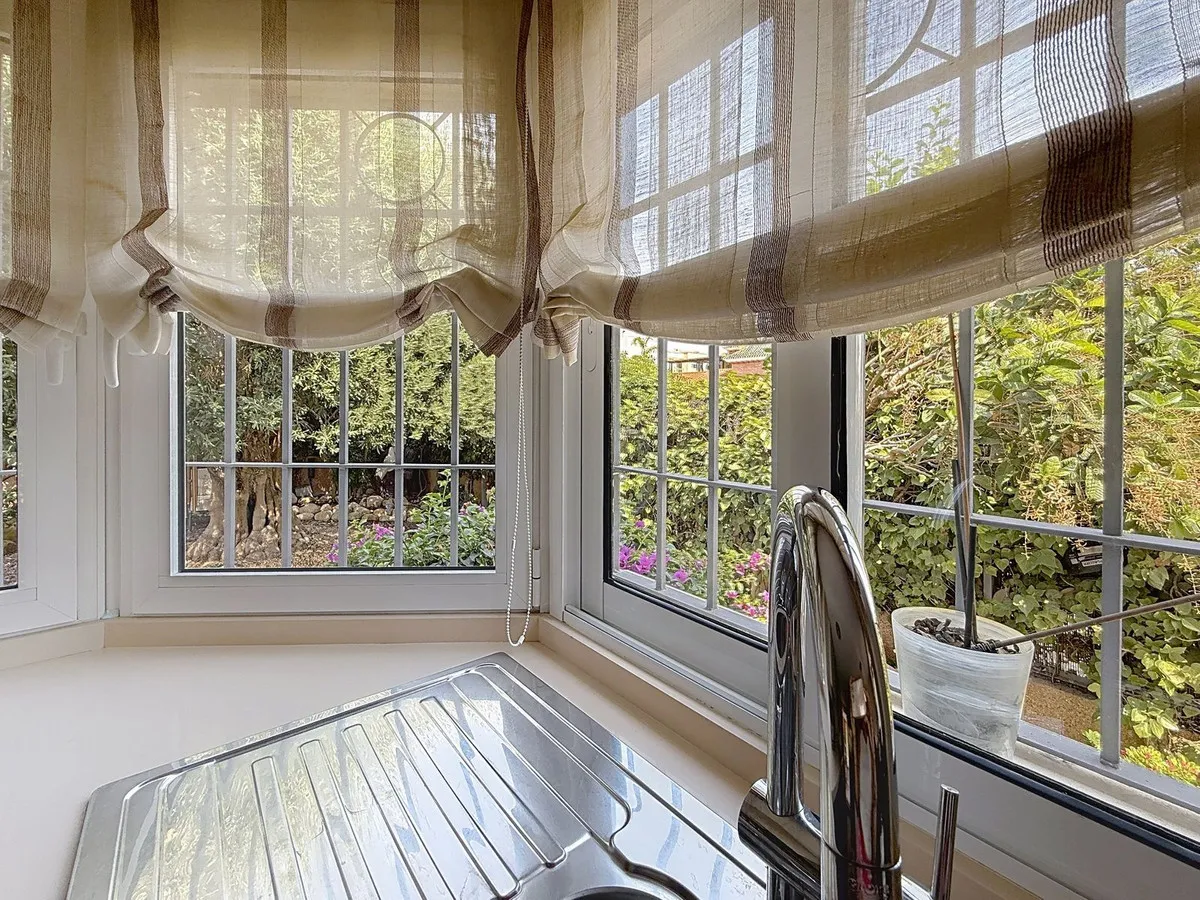 a0392e56-b3f5-4657-a4e1-7e4bba1316f4