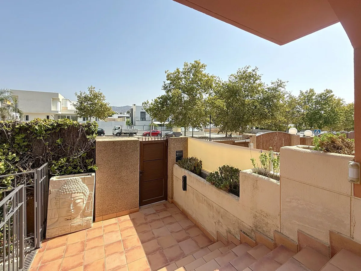 c315e709-5997-4183-8ab6-9a59e98fc735