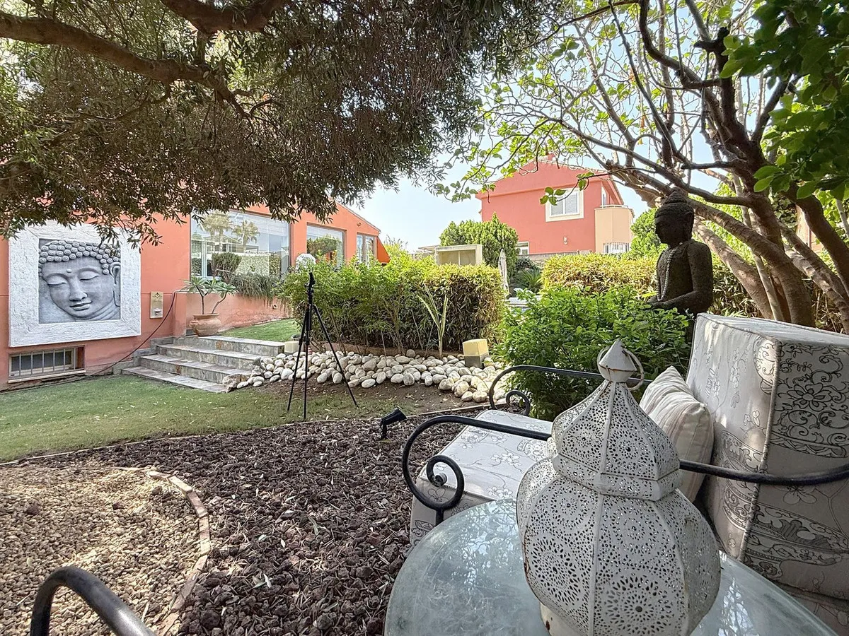 e96be0ac-7ad1-4a10-941c-8d792aa0258d