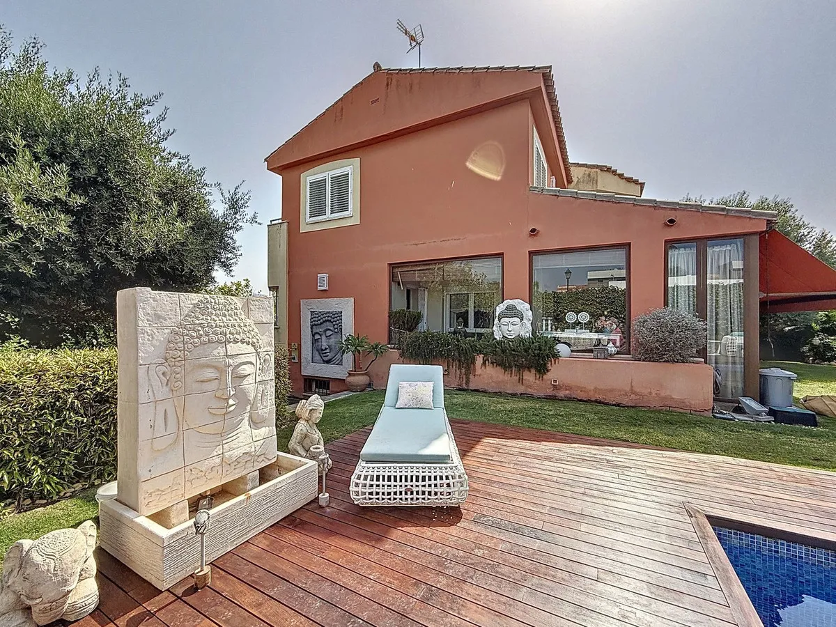 ff9acc71-5cbb-4515-98f9-b9c300357b94