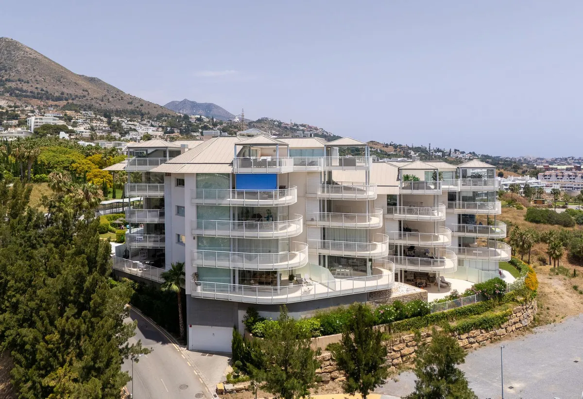 5479a4a2-1391-4a89-8b6e-a7731f006489