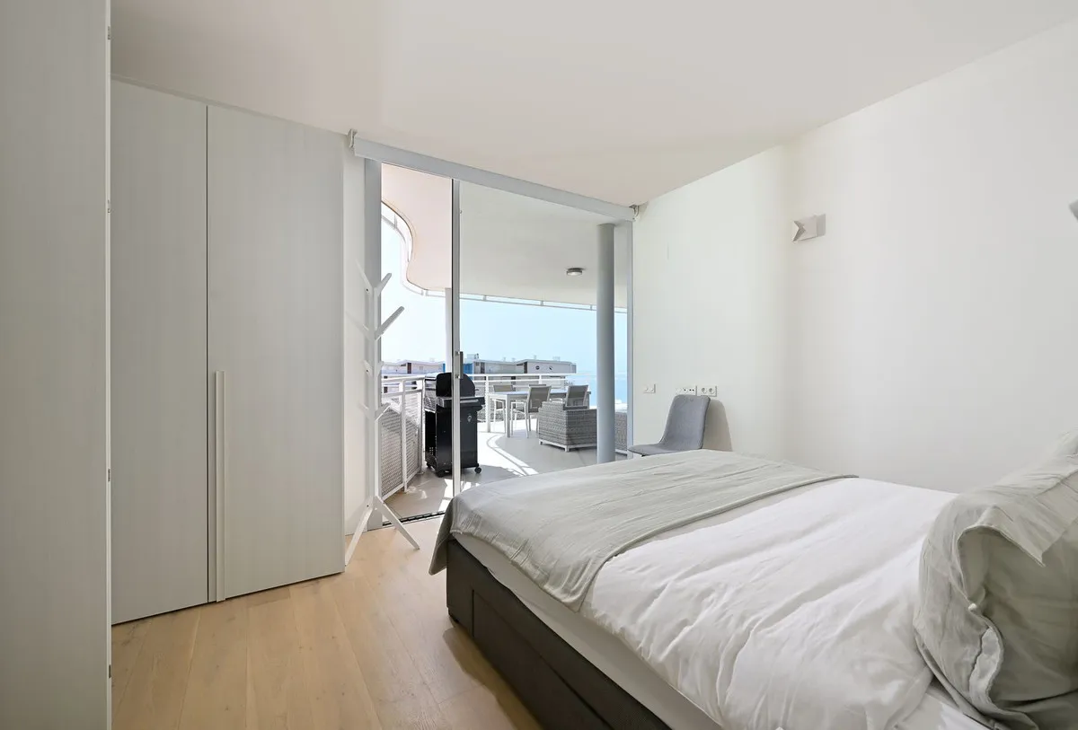 60e17be5-9f22-4e11-b883-7ffa78404a95