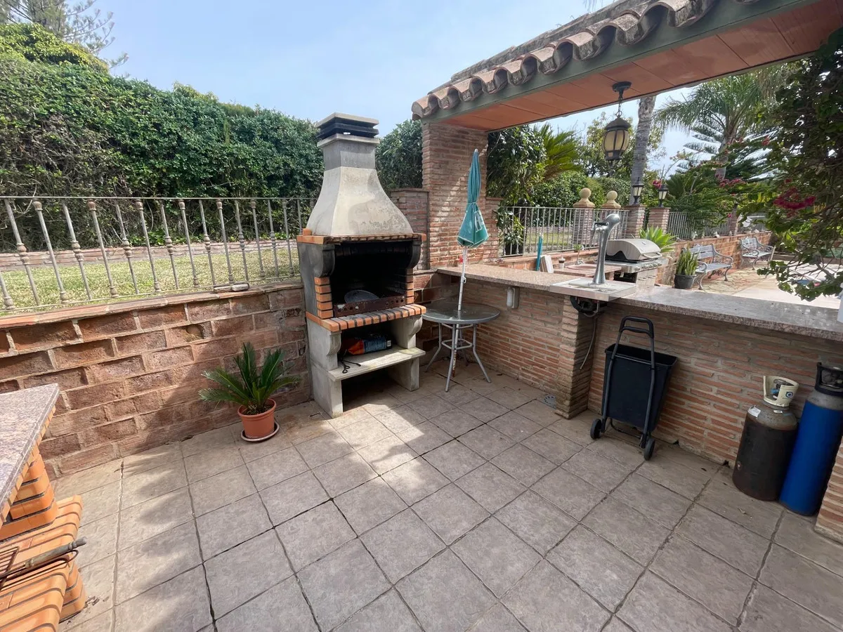 04c5b60f-a832-41be-a541-b2fbe1ff4df6