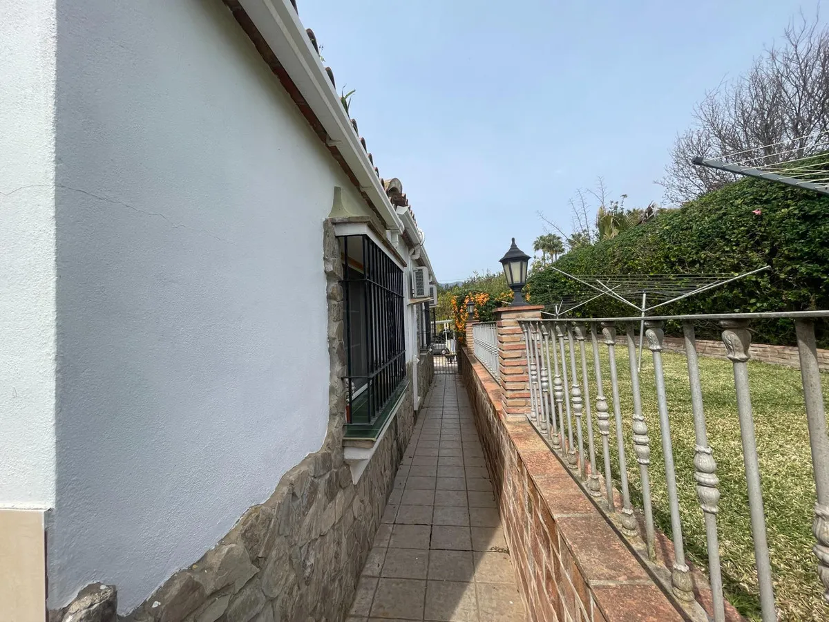 055327ae-36de-4e47-bdc7-b211ea535cad