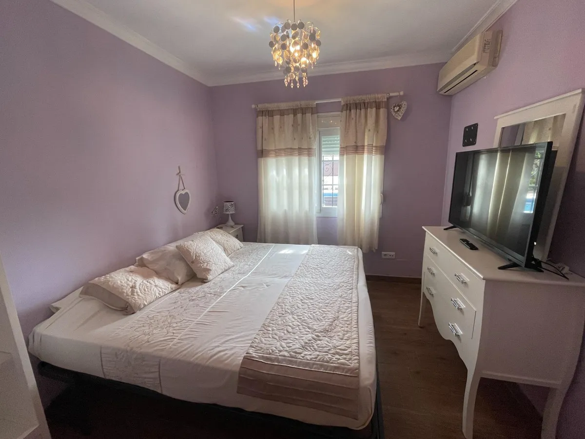 348cb1d5-1ec3-4559-902a-6556c0992d28