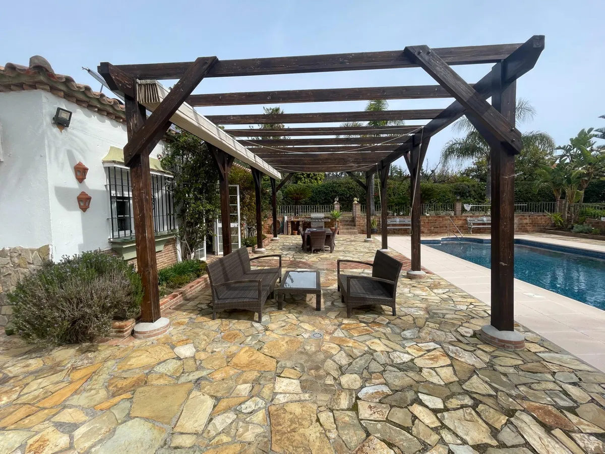 3e4542f2-055d-4ed0-8bad-55ef985231c6