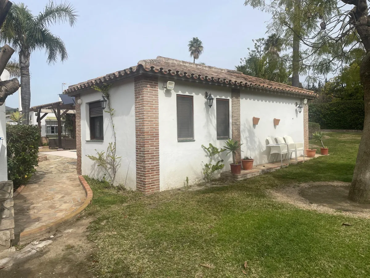 b765a6c8-dd6c-47ec-875f-bd62b0f8132a