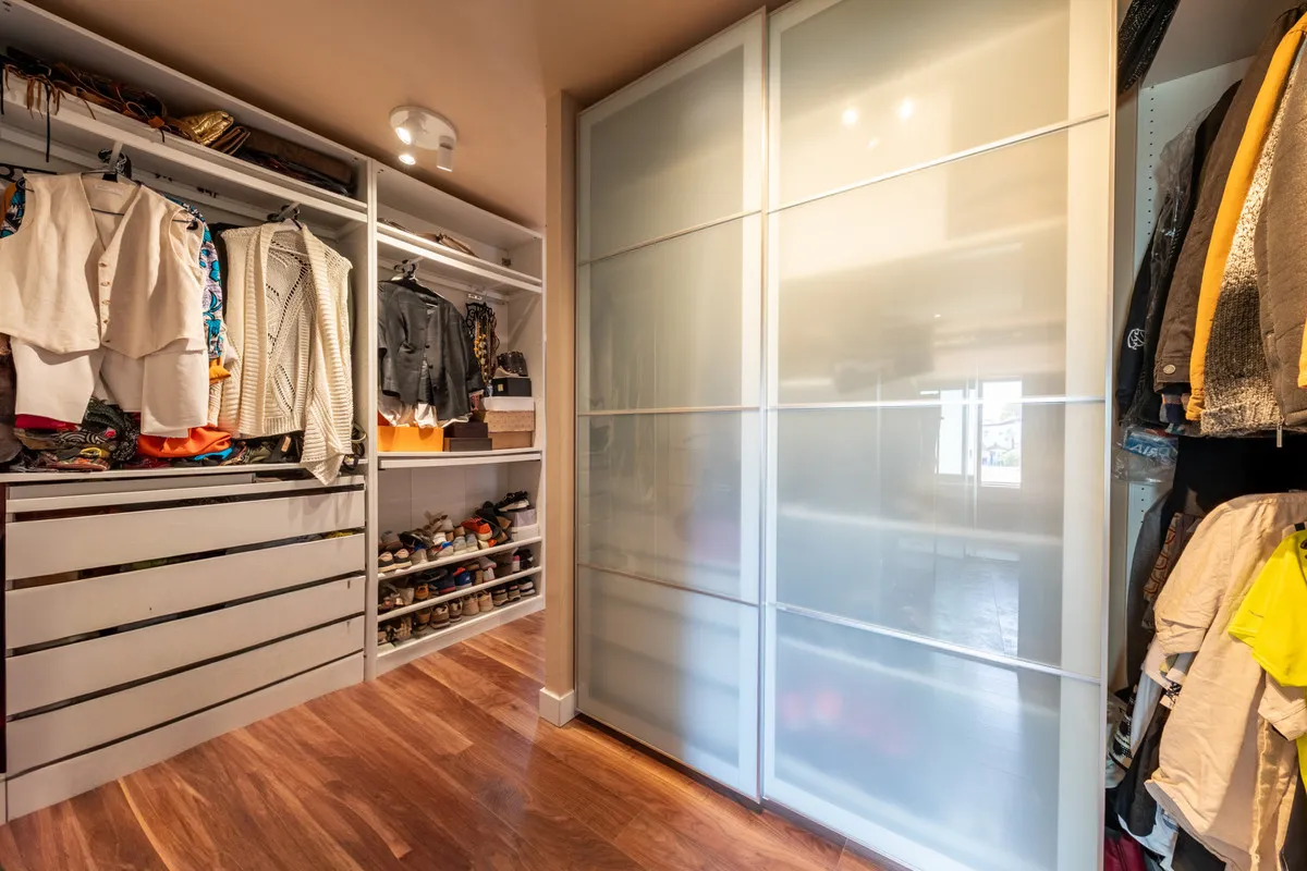 4c7971f8-1ff4-455f-a368-f8784c9e1f55