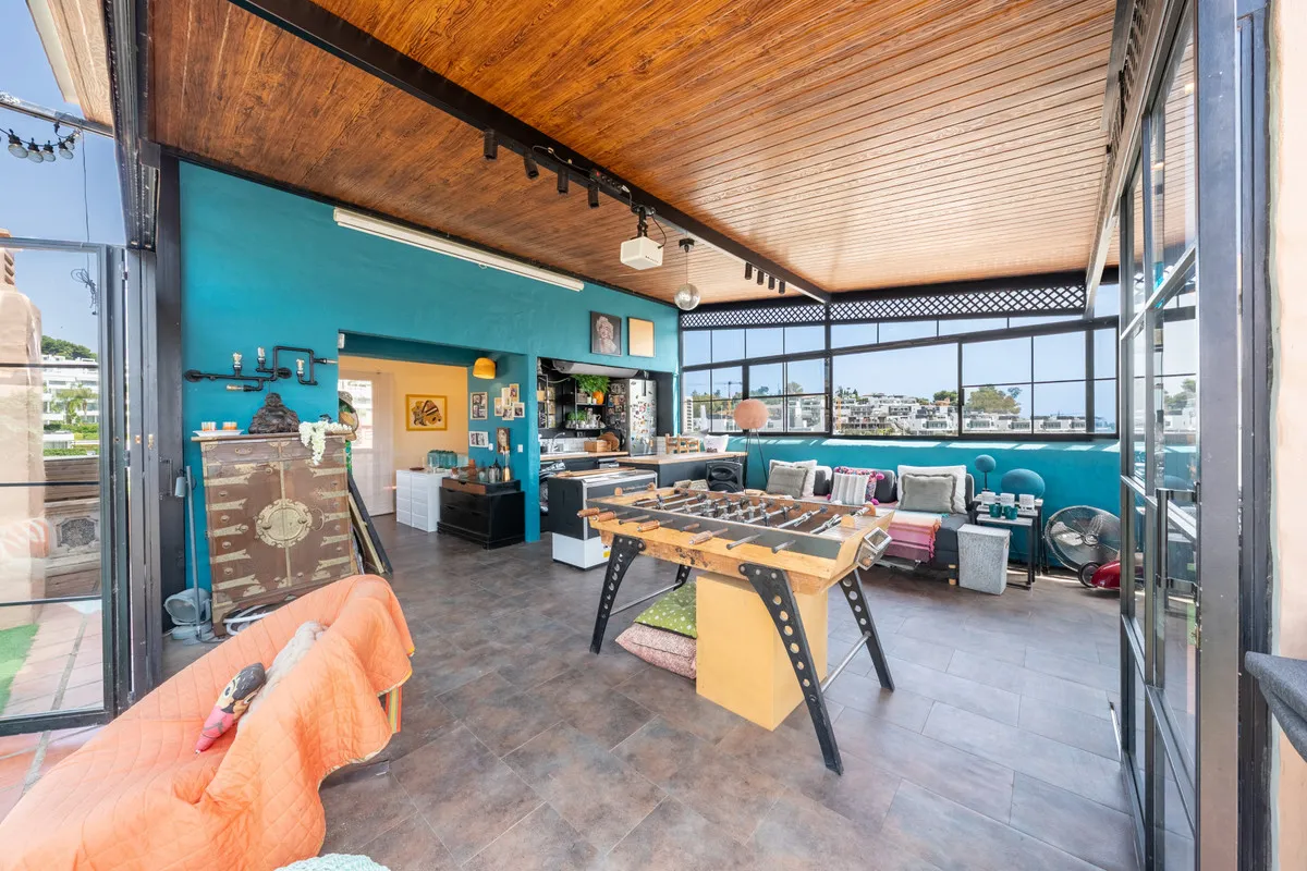 569c20c3-9a1f-476e-b618-831938760d0b