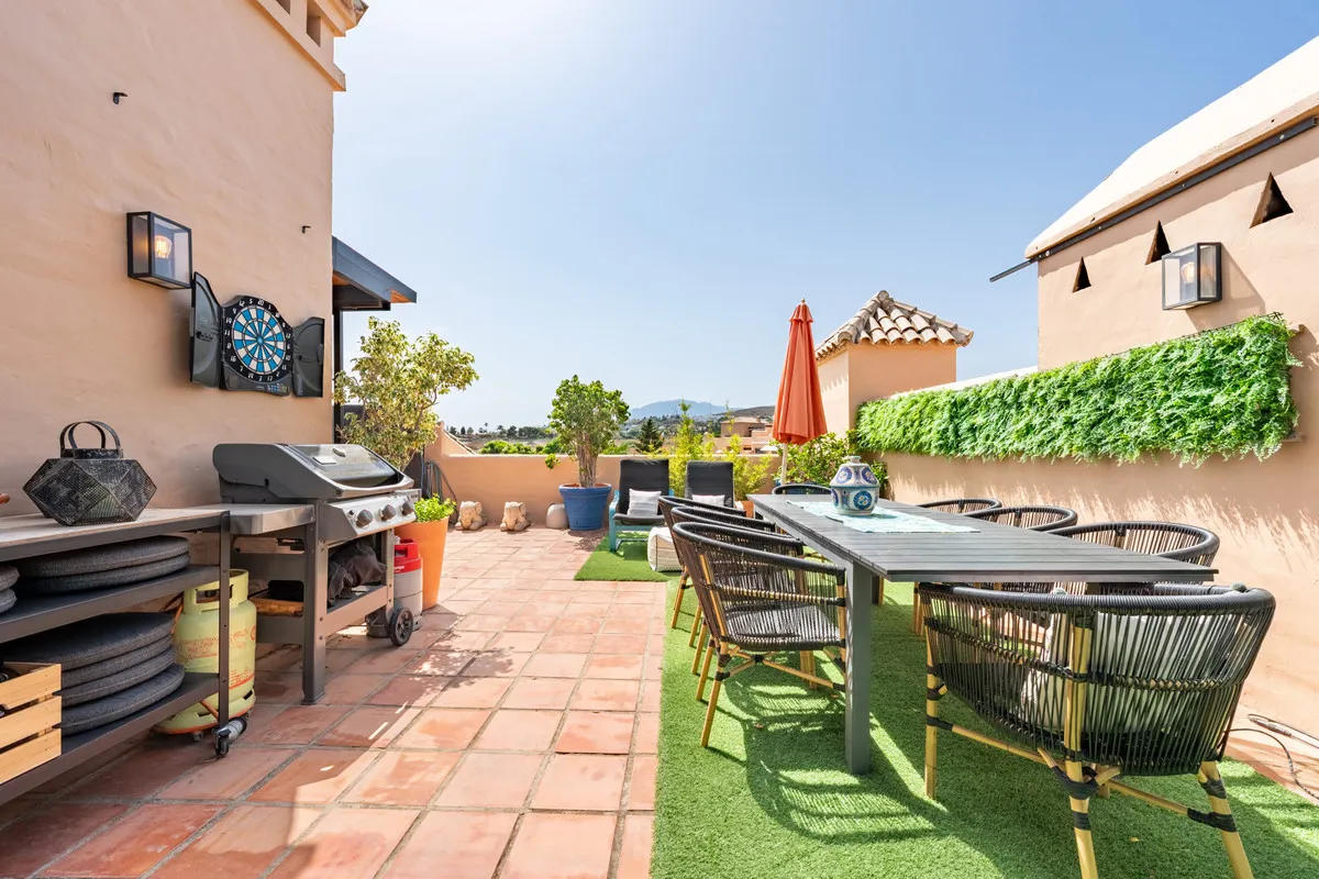 61100f76-2435-48c0-9370-fbe2c71655bb