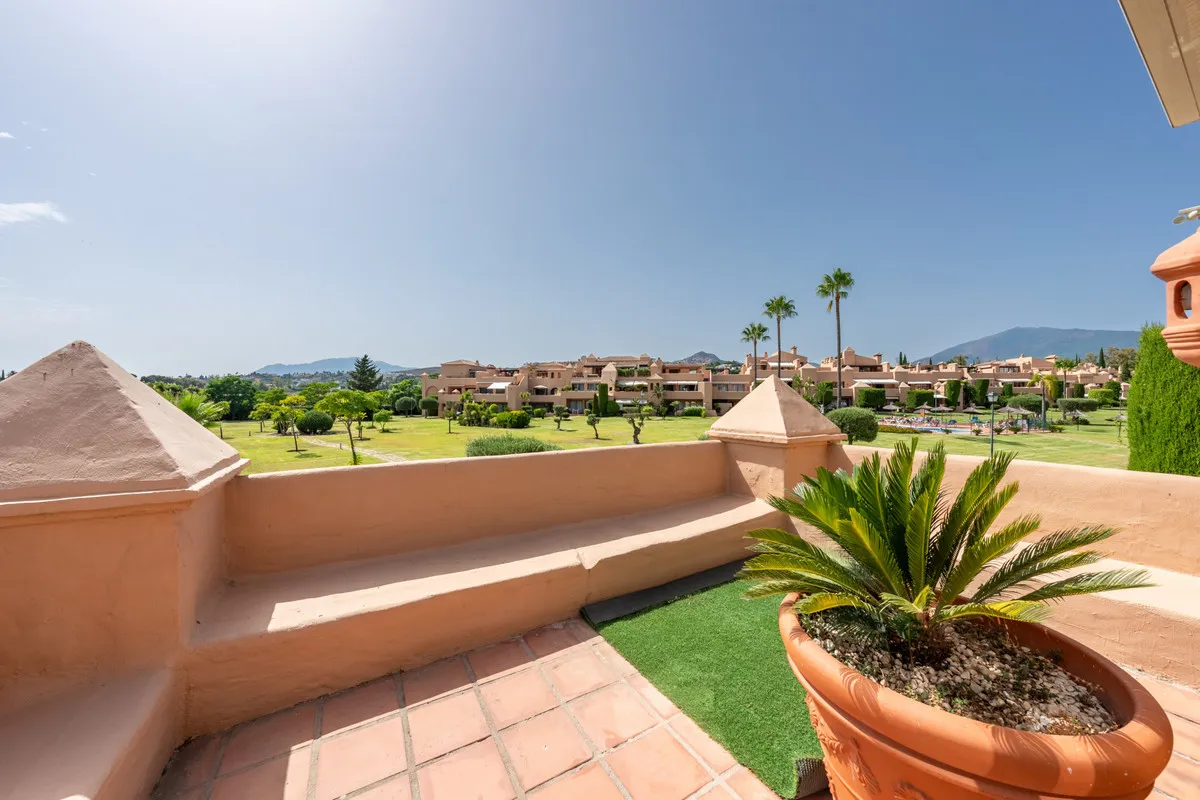 92b0b963-75af-4863-ab5a-85a4d0980590