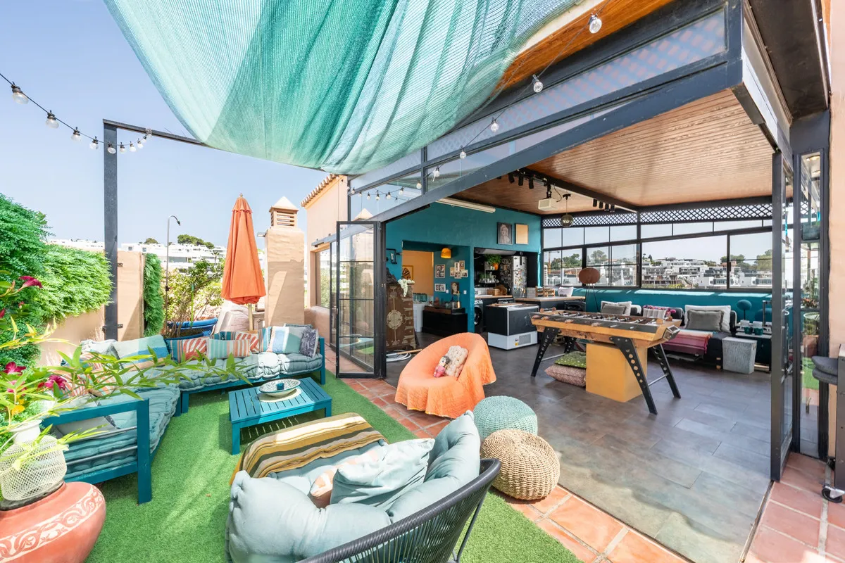 c4c95026-3254-4597-9b8e-898e571c5bb9