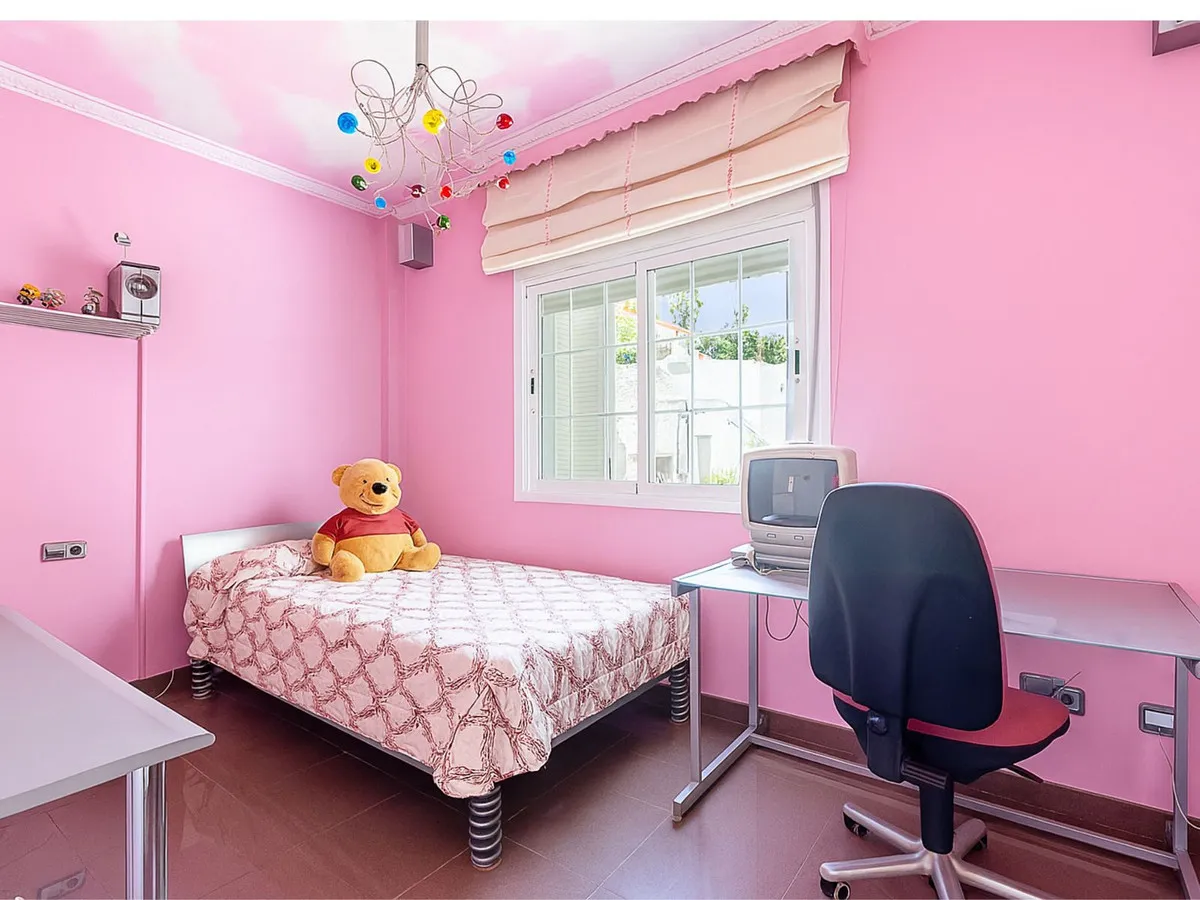 b008d6fe-abbf-458c-8421-0537f6a3b714