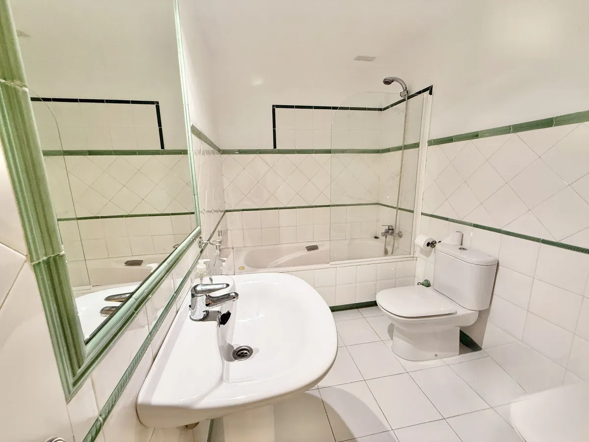 a64dc455-6d5c-43fa-aa79-919adf52725b