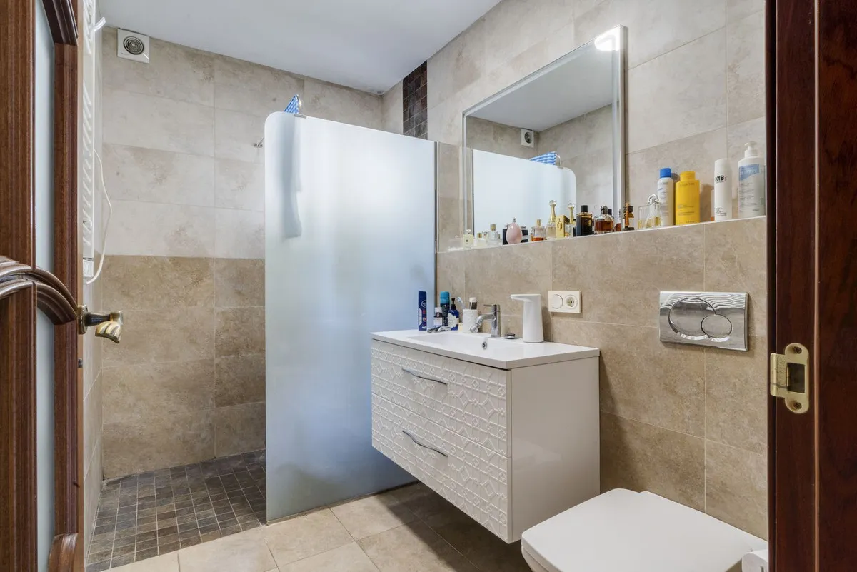 87a60ba5-a275-4516-b903-e09ada3fffb5