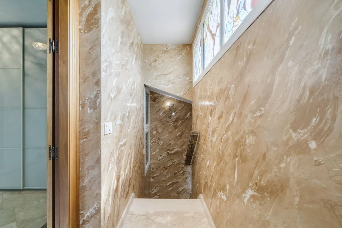 971d61cd-1db7-4e65-991f-6e46d661dfe1