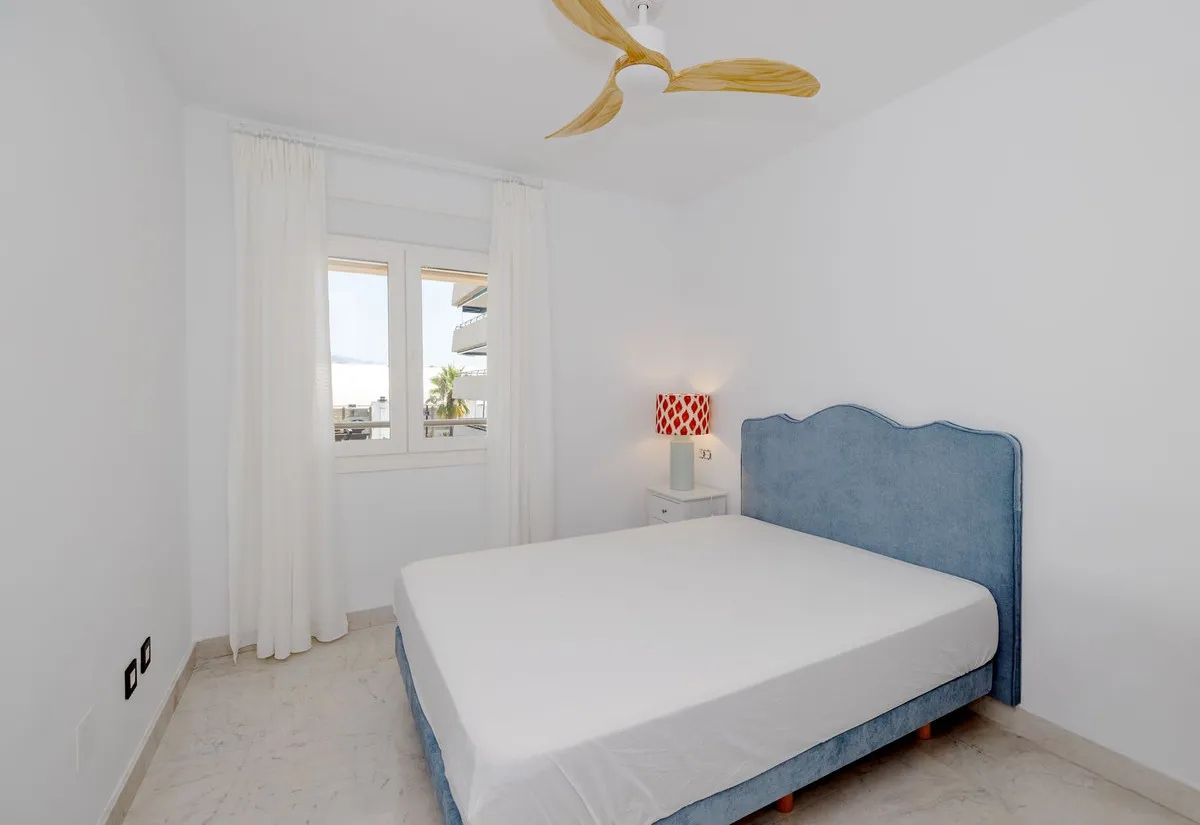 909a9f84-0360-4448-84df-f6deaba2a69e