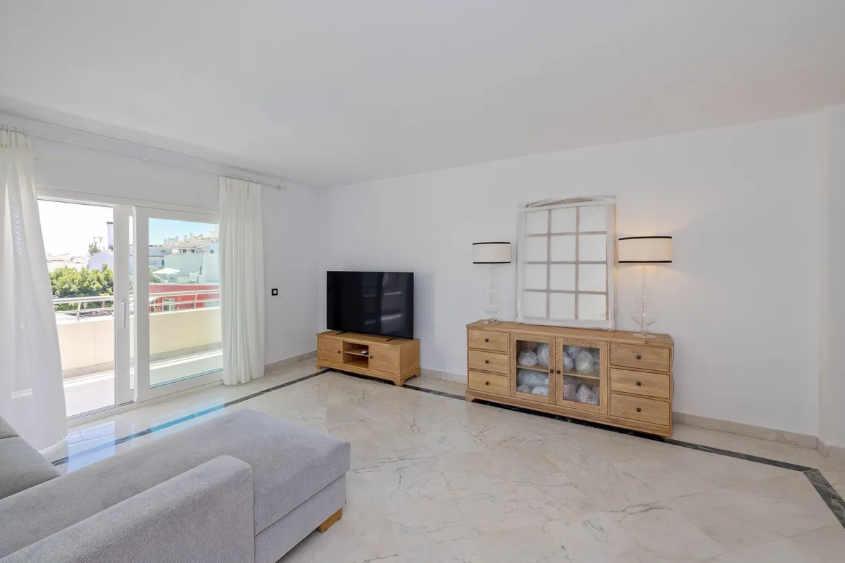 98772ea3-2dcc-4e53-b5a1-e5e9e6dc6453