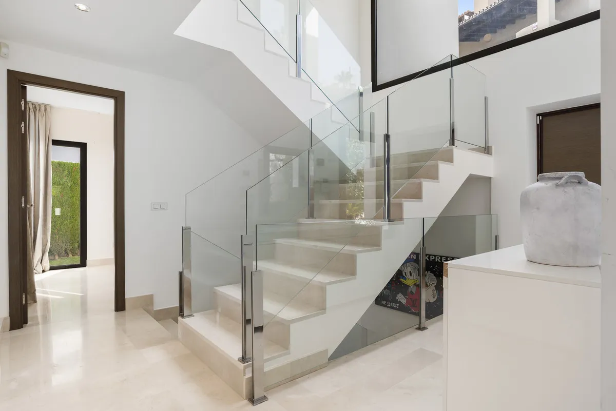 46576fef-8e22-4620-960e-4f4268cb6bf6