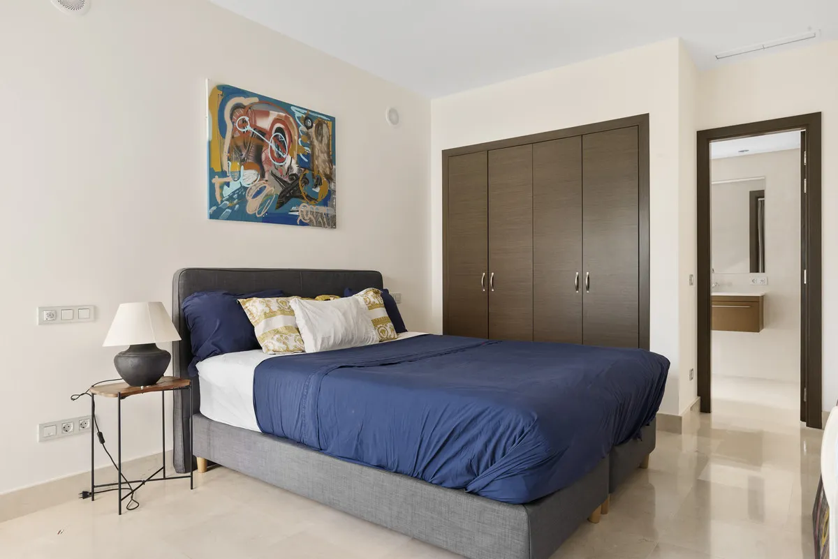 b4cac318-3758-45b1-bcd2-78c6b7738ee7