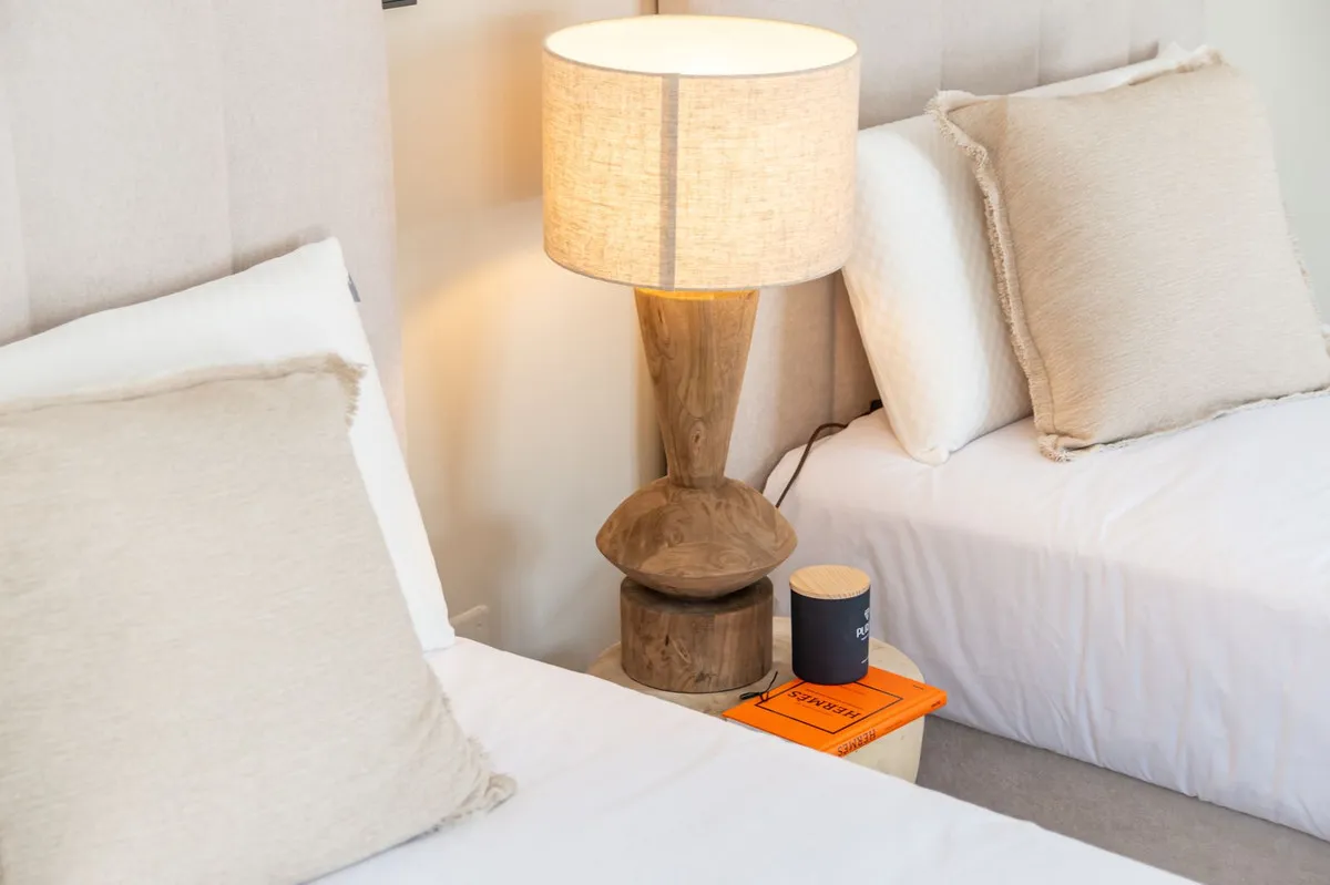 1b25e303-9fbe-4752-a1ac-e17f437f8b7e