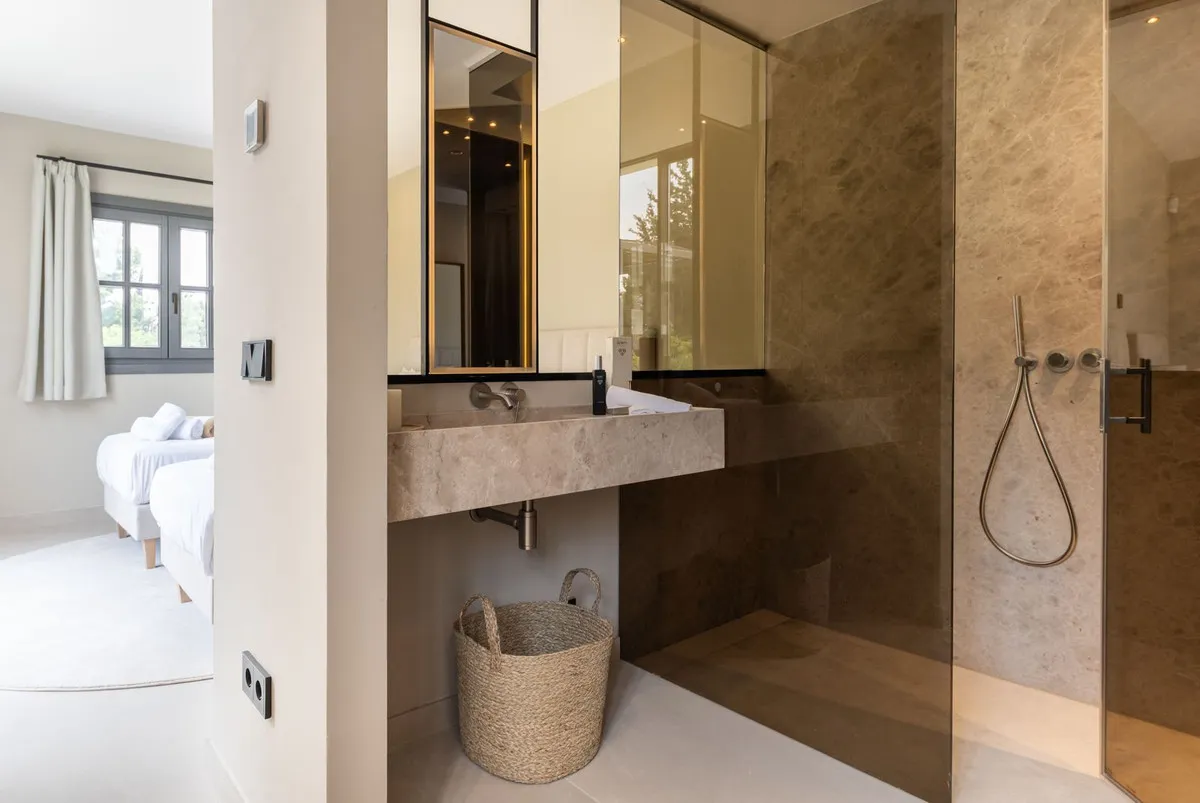 7111f2aa-252d-436c-b110-58066c09ad45