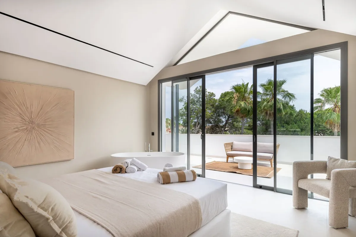 97e8748b-2ab3-4b13-94f1-f28d0e92b094