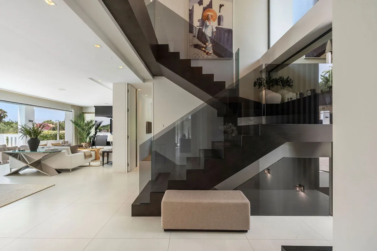 2bc9de67-bd3f-4e65-8a27-f56cf64166db