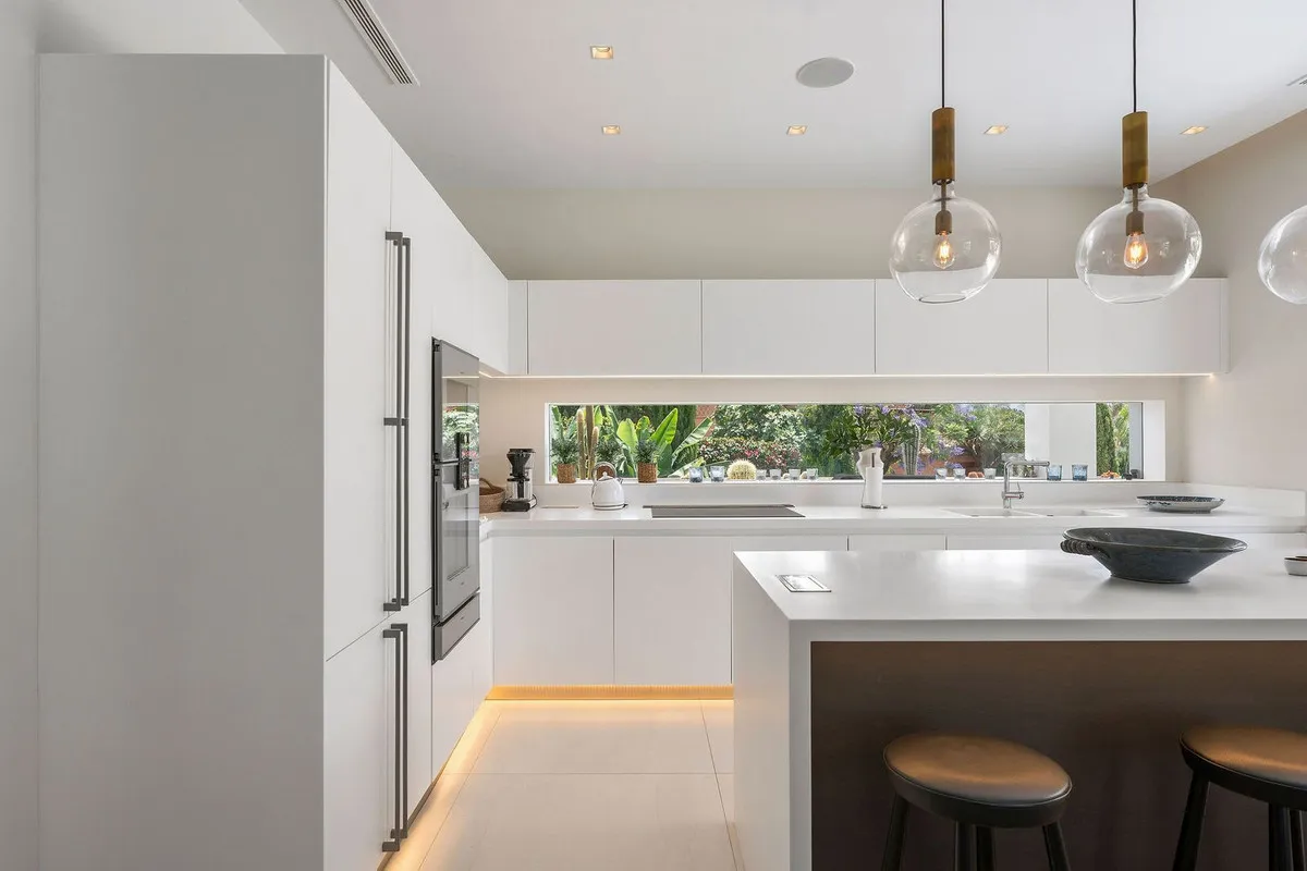 3a7ffdd1-7489-4a3e-849f-9b1062e5f2f7