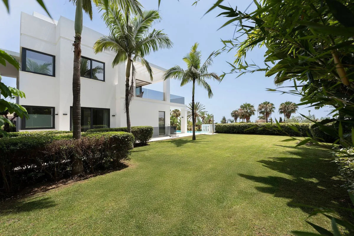 a73c53f1-661e-45c0-bf71-32cbf5dc2c84