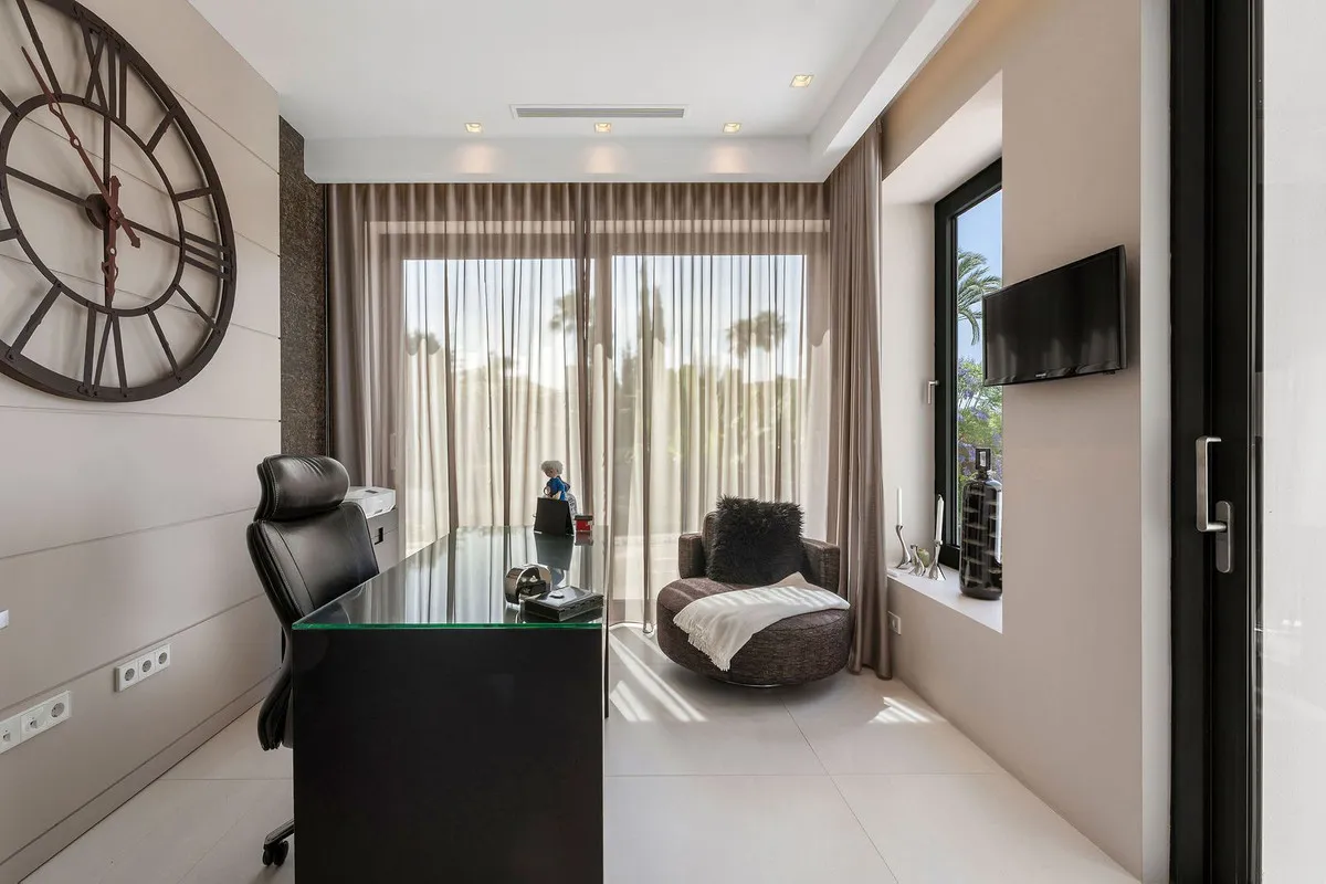 c008560c-cb5d-4f5e-b1ac-9897c66ee2e3