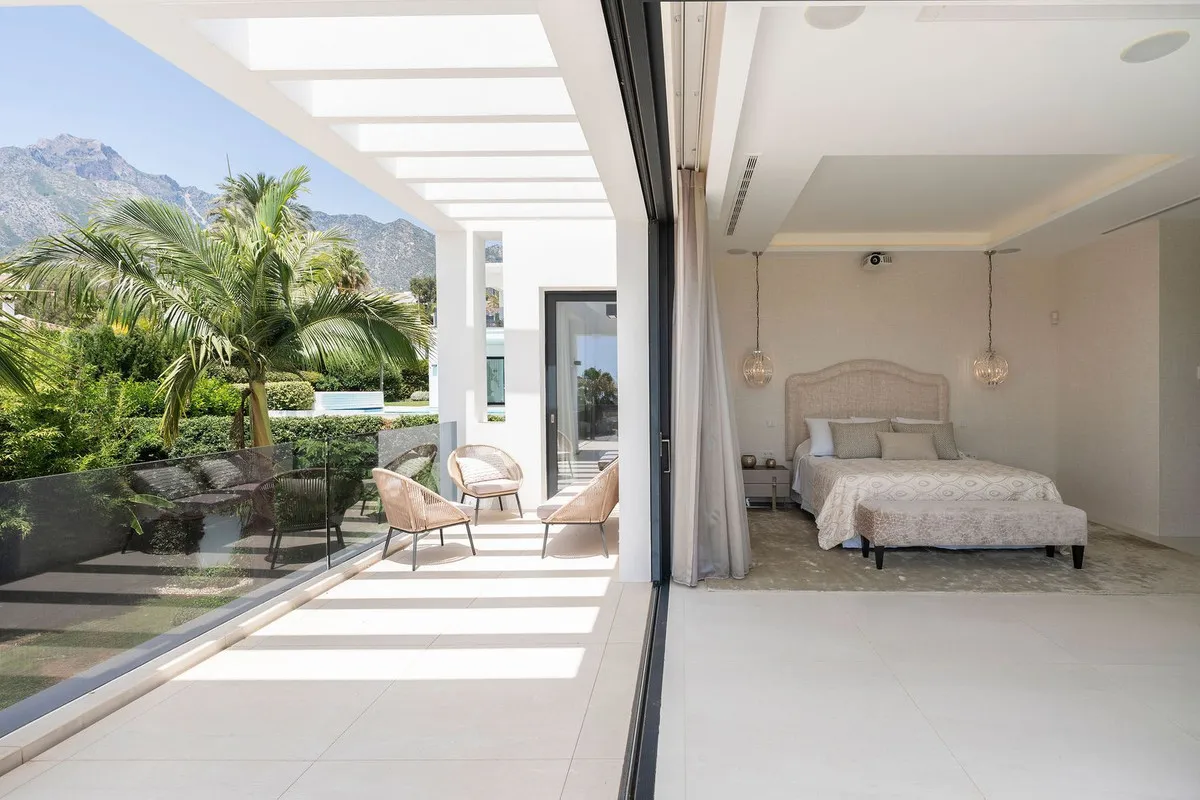 dc3feba4-f096-43d1-86d2-7274fba292c4