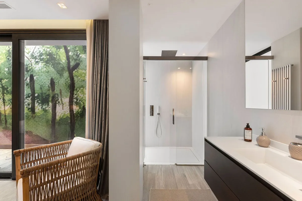 f0cc7d25-1e34-4d2e-afff-5804616833bf