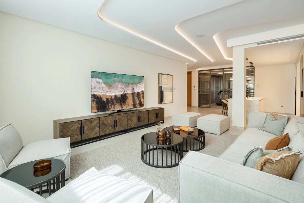 395621d8-57bc-4c2b-88de-a8b5e4996e14