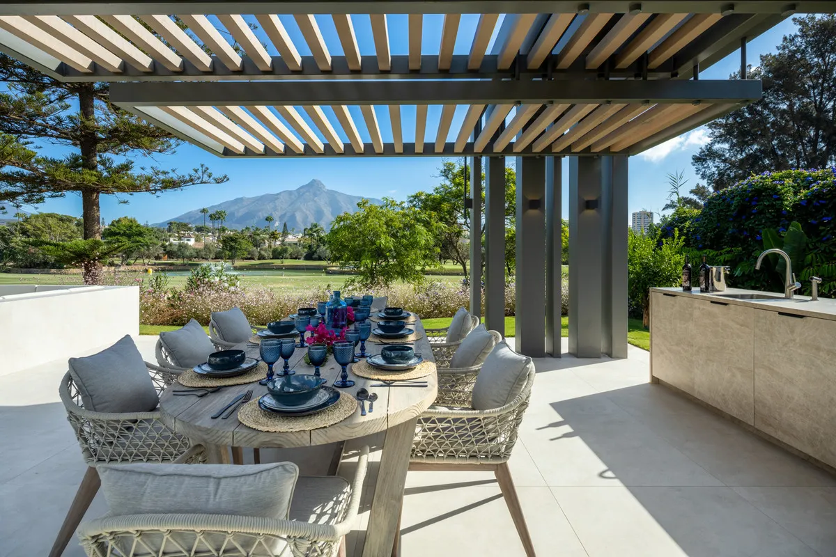 830bbb8c-694e-41a1-a450-2bd71c942fe4