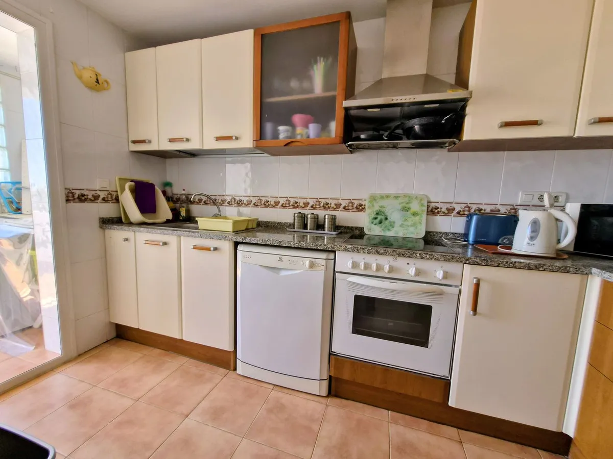 49e83241-7074-4d4a-8bf7-2ae7da5f8161