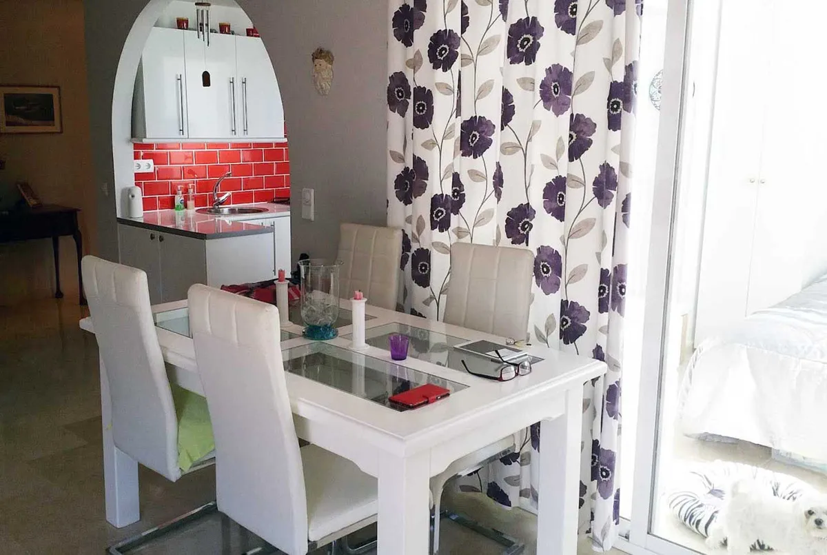 3db8f153-bac8-4af3-84ab-5d48c034b484