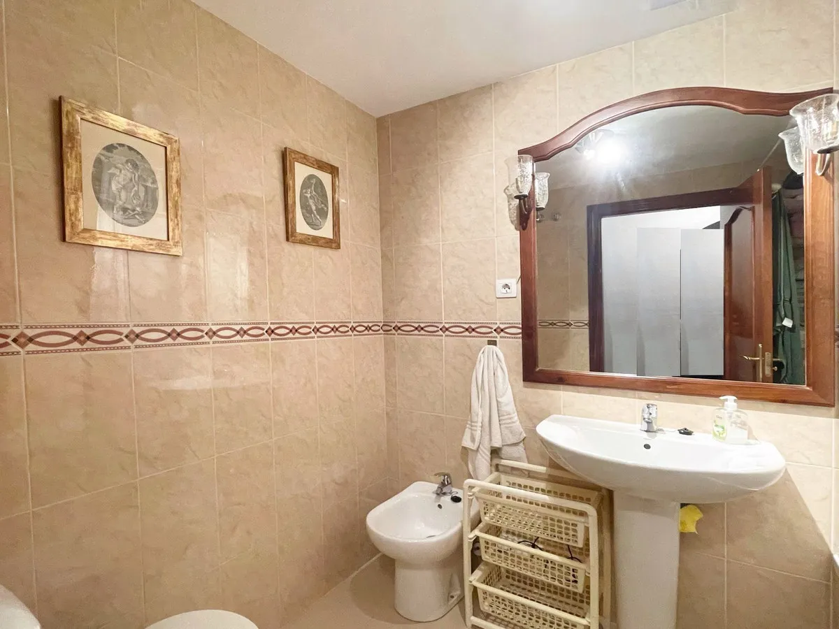 6579cd62-9dda-41e1-b017-f67abedc489b