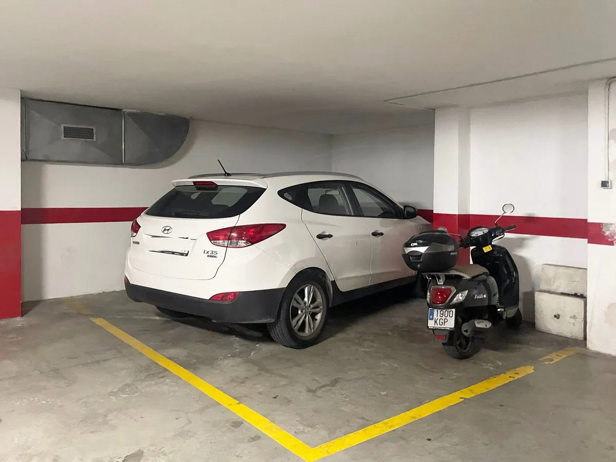 7059f9f5-5b48-4879-8f34-18b2b4603131