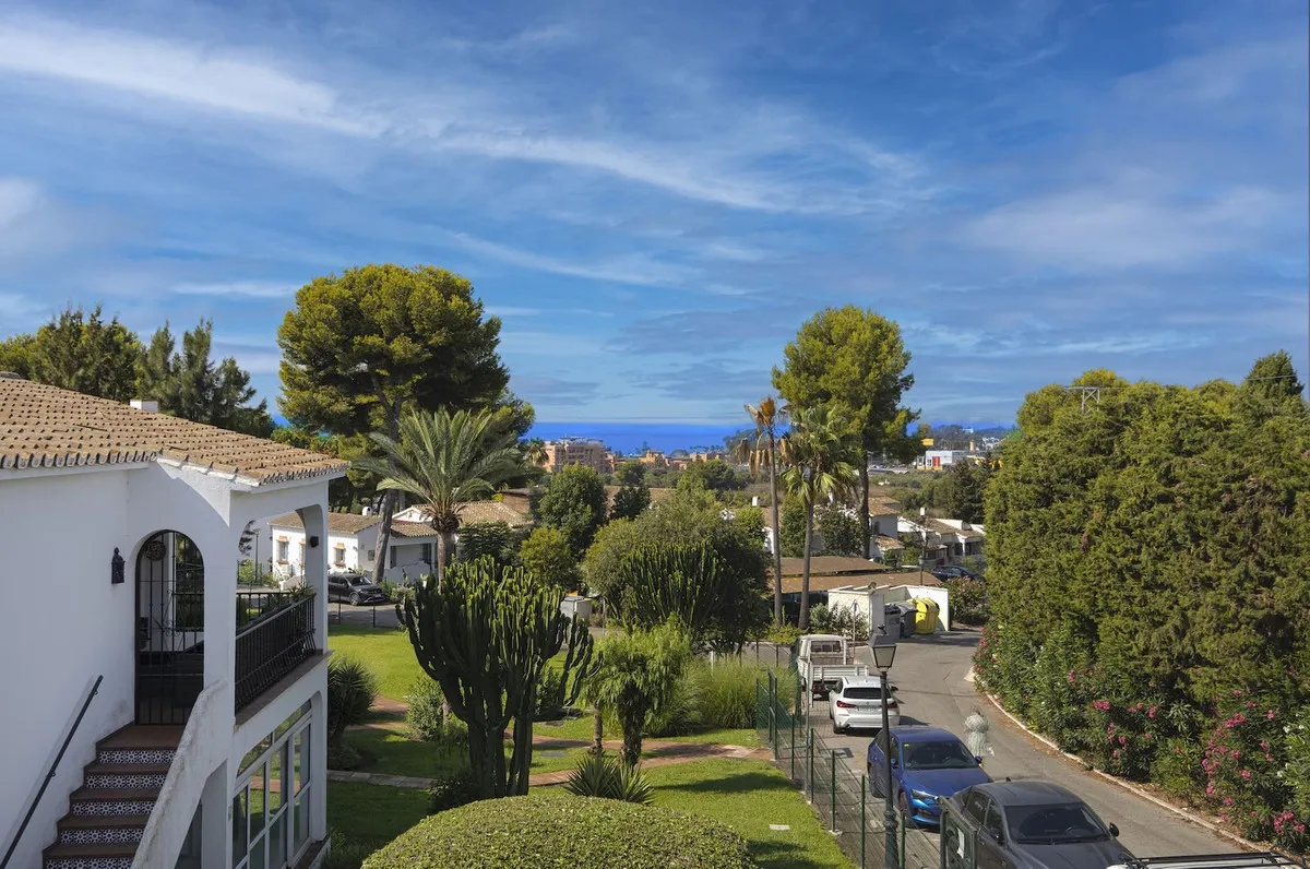 f7055a77-2e5a-4c7b-a625-f2252f05a0bd