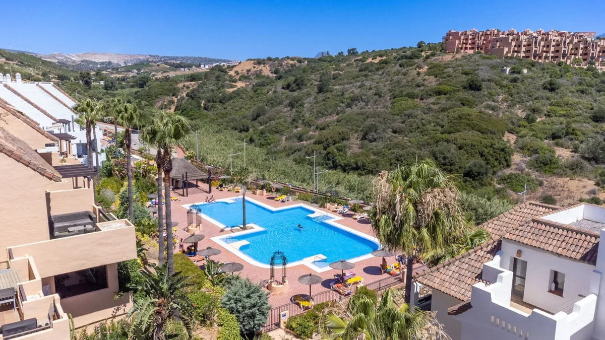 19676cf4-444a-412c-9907-b4f6157f575a