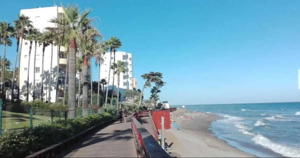 79c90fb9-3cd6-4736-8124-0a5837467a52