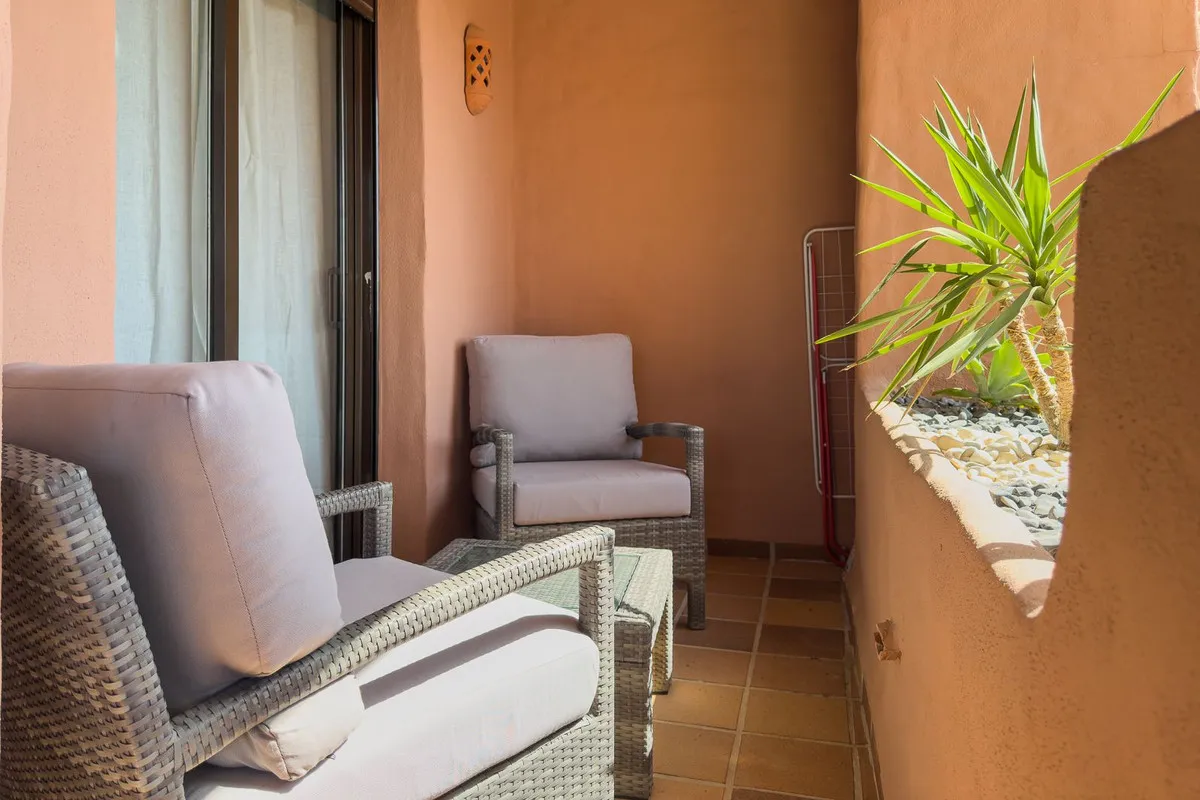 42133234-ebd6-4eed-af22-d5d0c03ee2f8