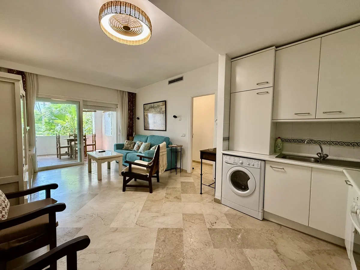 04b244ae-b490-4e58-8333-5d5525102547