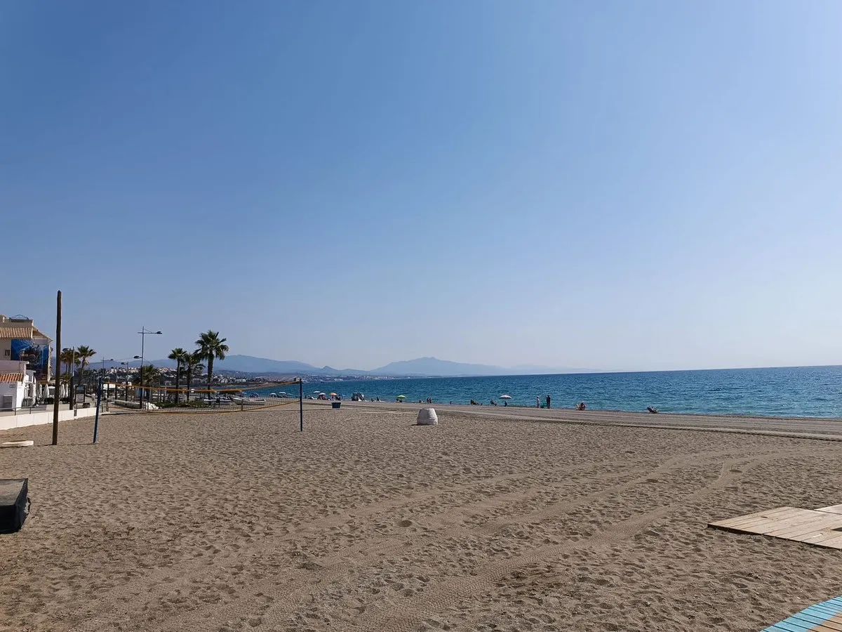 709e7834-4f70-4930-a725-70f74f845591